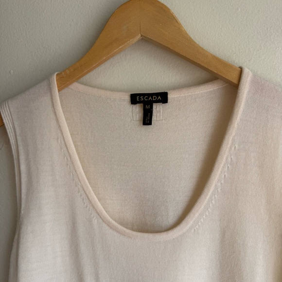 Escada top - Picture 4 of 7